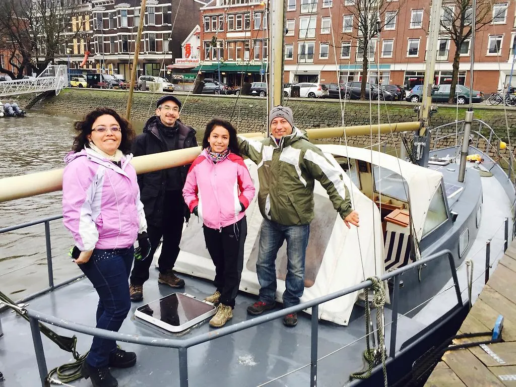Private Ship Rotterdam Center Hotel Botel